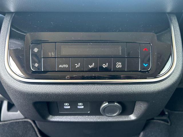 Photo of 2025 Black Nissan Armada