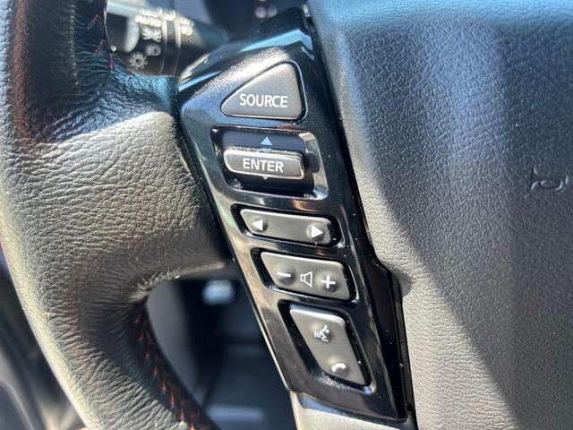 Photo of 2024 Gray Nissan Frontier