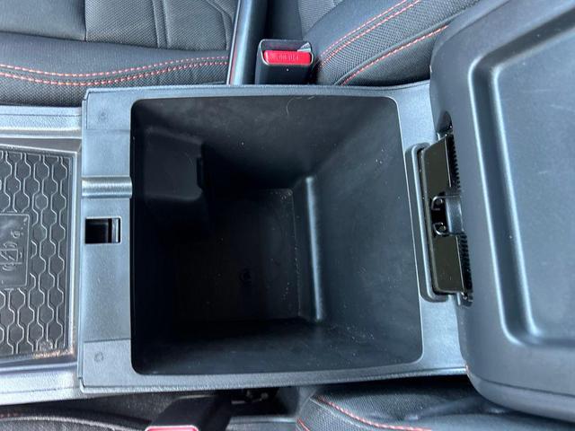Photo of 2024 Gray Nissan Frontier