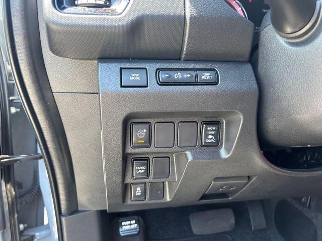 Photo of 2024 Gray Nissan Frontier