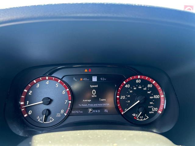 Photo of 2024 Gray Nissan Frontier