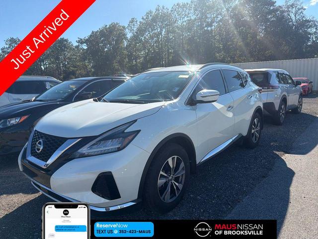 Photo of 2020 White Nissan Murano