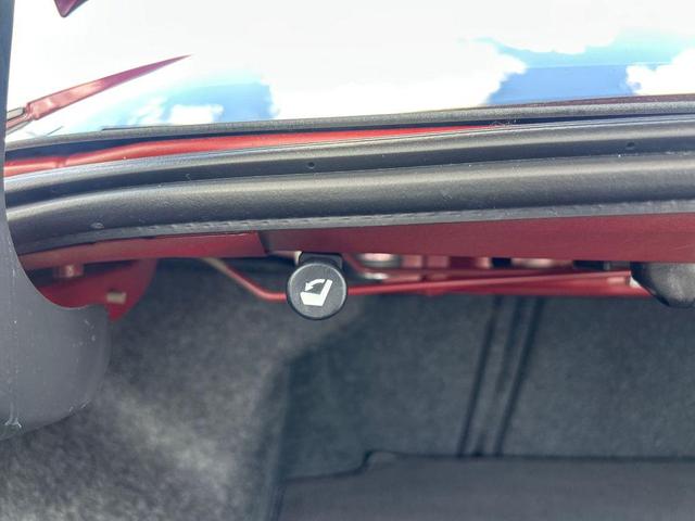 Photo of 2020 Red Nissan Altima