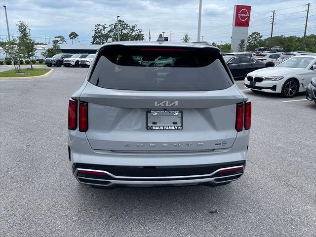 Photo of 2022 Gray Kia Sorento
