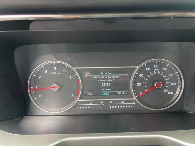 Photo of 2022 Gray Kia Sorento