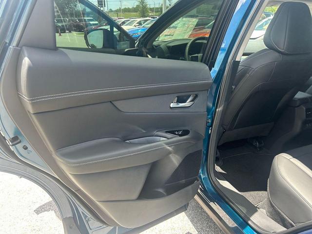 Photo of 2025 Blue Nissan Murano