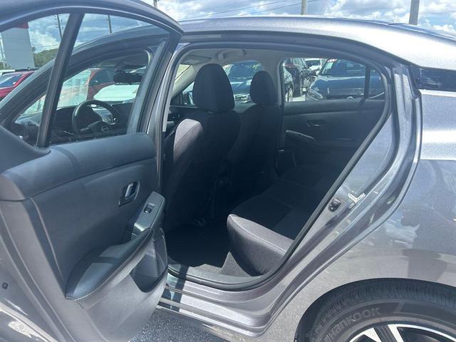 Photo of 2025 Gray Nissan Sentra