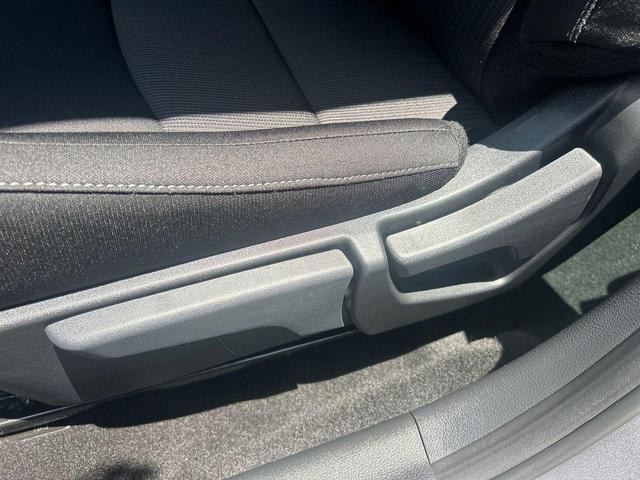 Photo of 2025 Gray Nissan Sentra