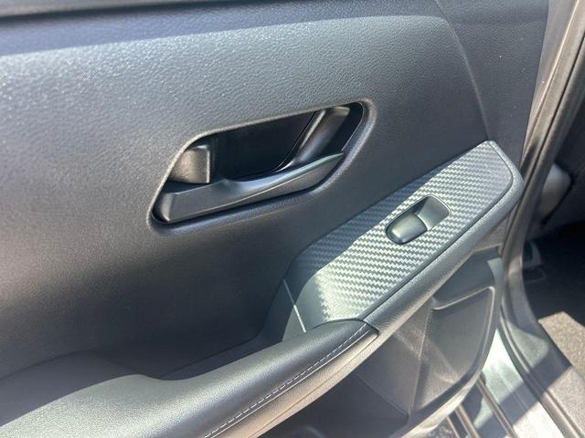 Photo of 2025 Gray Nissan Sentra