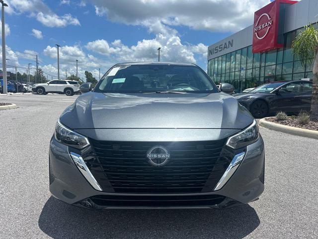 Photo of 2025 Gray Nissan Sentra