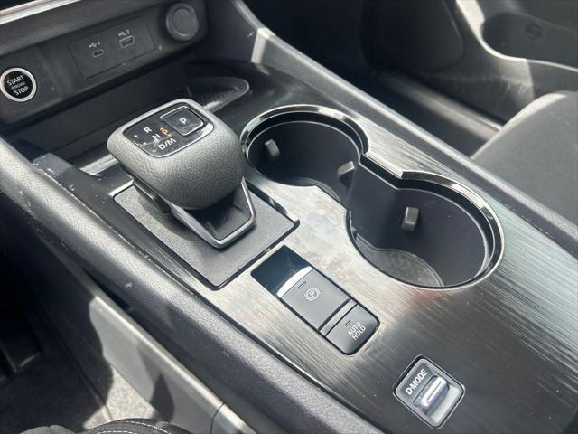 Photo of 2023 Black Nissan Rogue