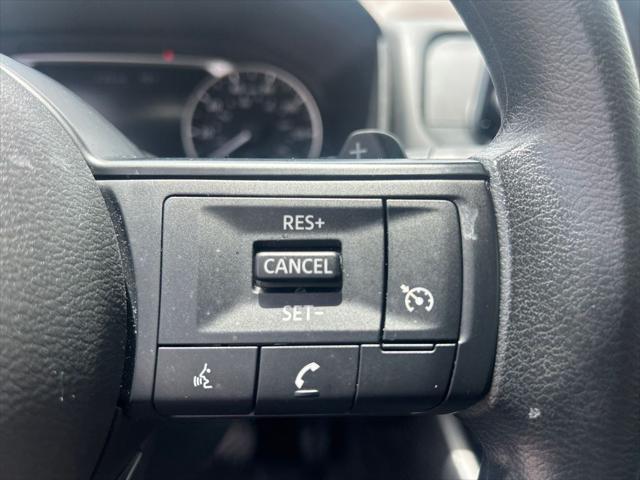 Photo of 2023 Black Nissan Rogue