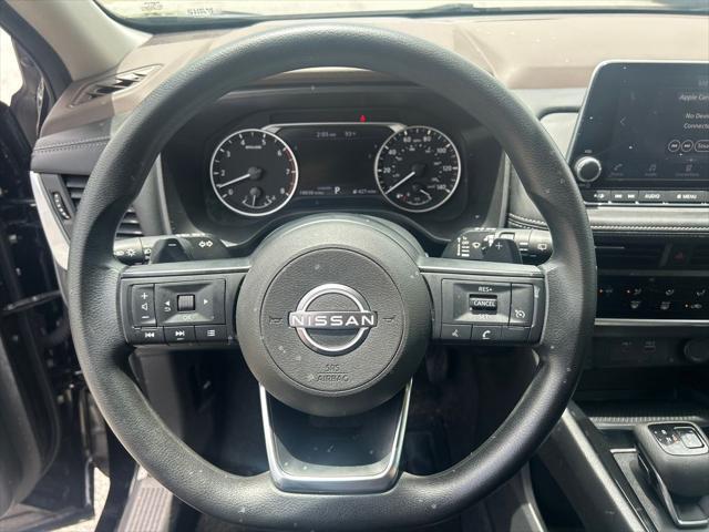 Photo of 2023 Black Nissan Rogue