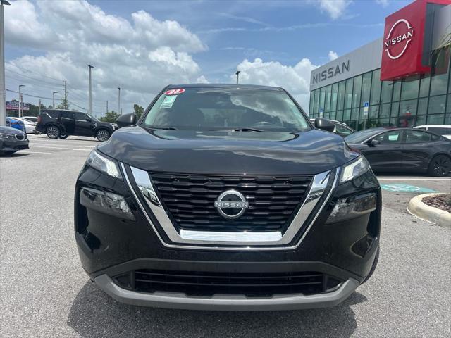 Photo of 2023 Black Nissan Rogue