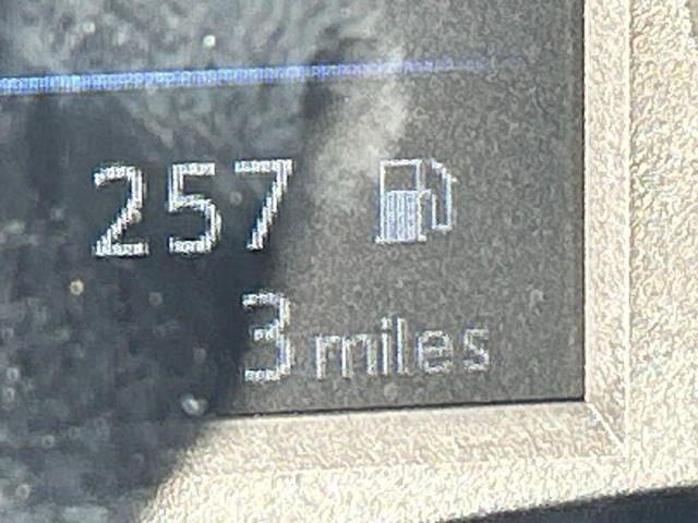 Photo of 2025 Black Nissan Altima