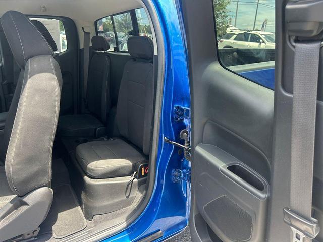 Photo of 2019 Blue Chevrolet Colorado