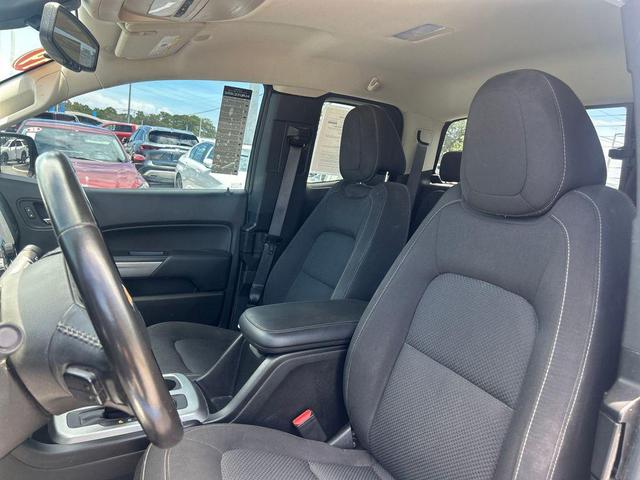 Photo of 2019 Blue Chevrolet Colorado
