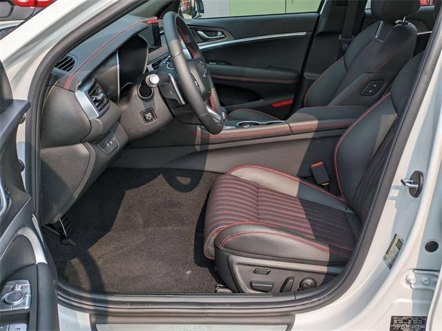 Photo of 2026 Uyuni White Genesis G70