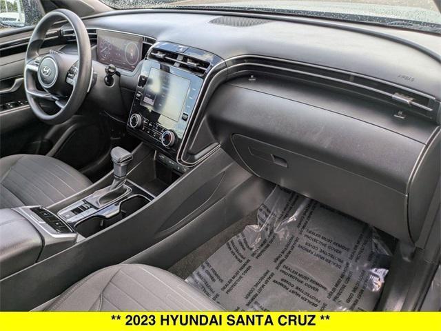 Photo of 2023 Hampton Gray Hyundai SANTA CRUZ