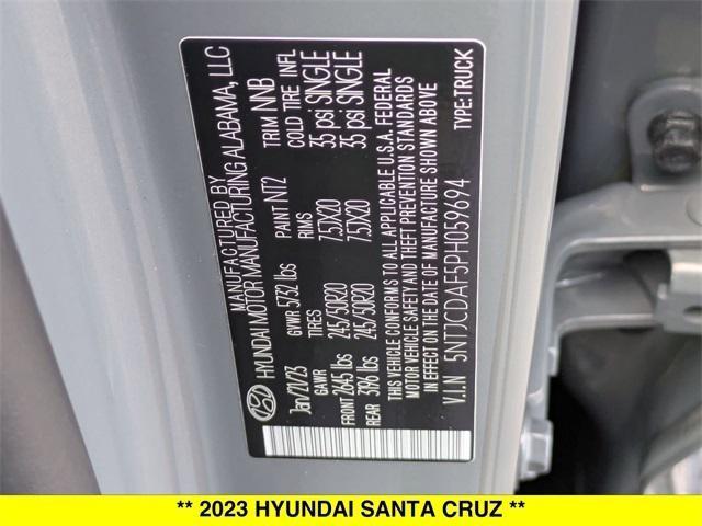 Photo of 2023 Hampton Gray Hyundai SANTA CRUZ