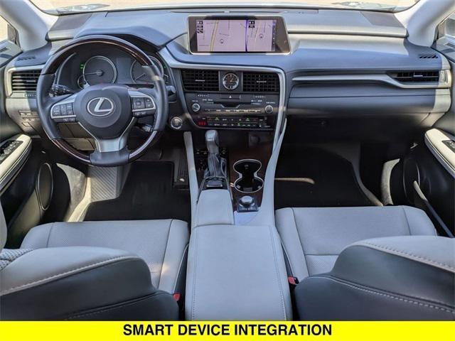 Photo of 2018 Silver Lexus RX 350