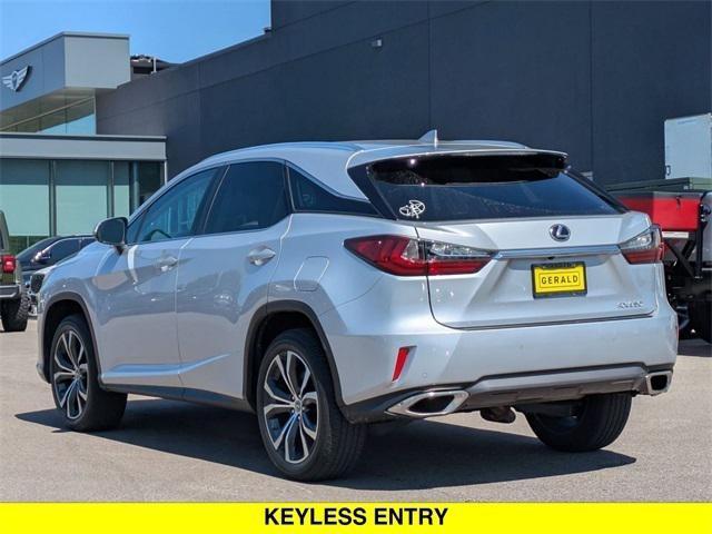 Photo of 2018 Silver Lexus RX 350