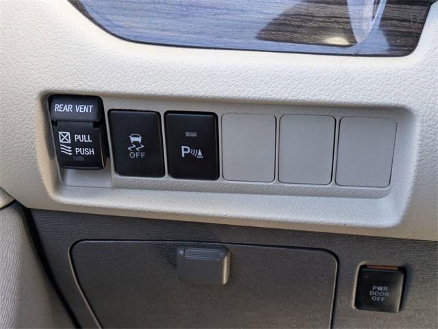 Photo of 2020 Salsa Red Pearl Toyota Sienna