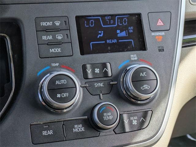 Photo of 2020 Salsa Red Pearl Toyota Sienna