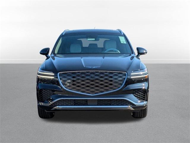 Photo of 2026 Vik Black Genesis GV70