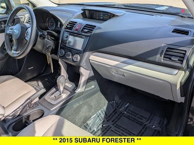 Photo of 2015 Dark Gray Metallic Subaru Forester