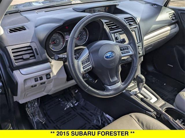 Photo of 2015 Dark Gray Metallic Subaru Forester