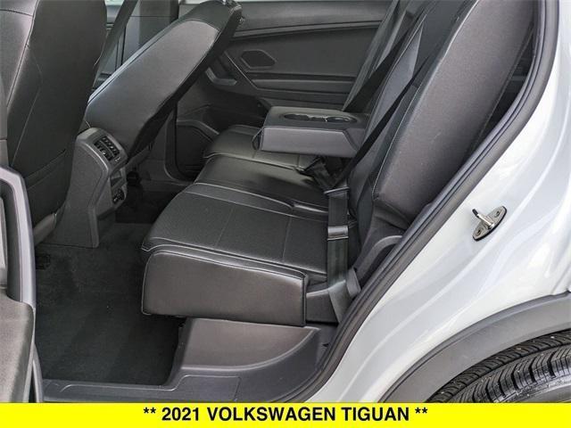 Photo of 2021 Pure White Volkswagen Tiguan