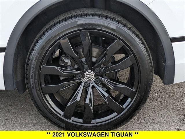 Photo of 2021 Pure White Volkswagen Tiguan