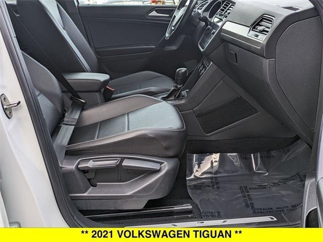 Photo of 2021 Pure White Volkswagen Tiguan