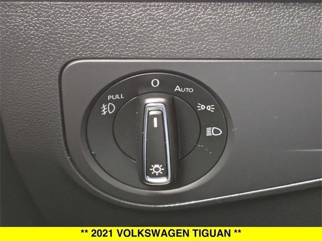 Photo of 2021 Pure White Volkswagen Tiguan