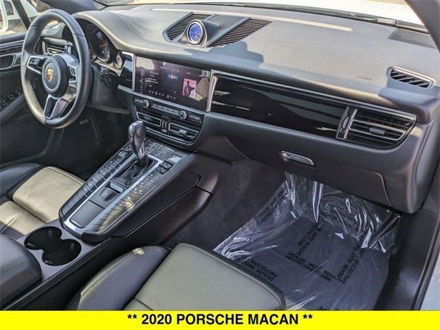 Photo of 2020 White Porsche Macan