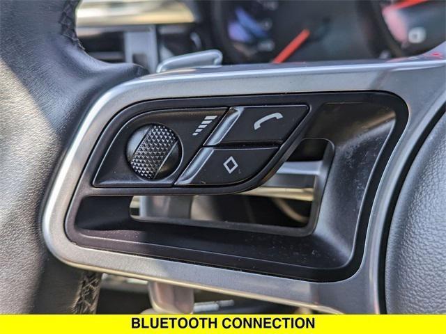 Photo of 2020 White Porsche Macan