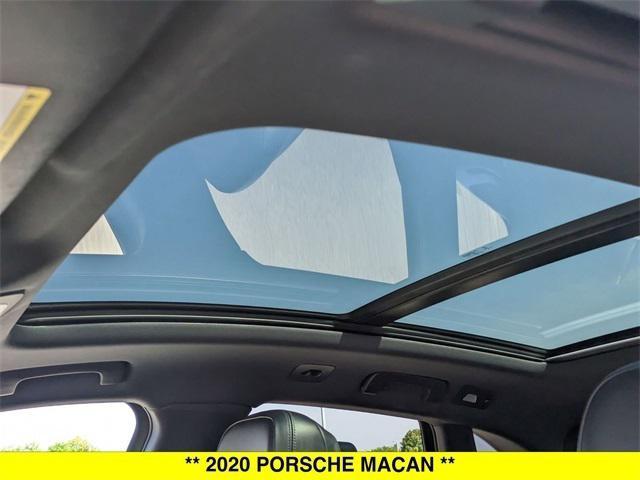 Photo of 2020 White Porsche Macan