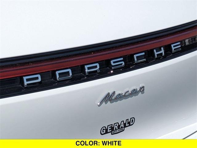 Photo of 2020 White Porsche Macan