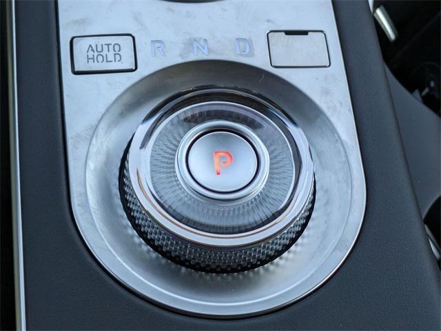 Photo of 2025 Mauna Red Genesis GV70