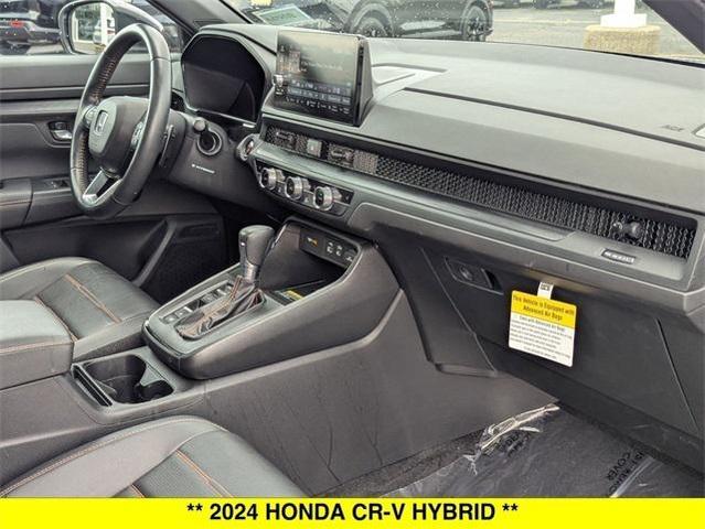 Photo of 2024 Lunar Silver Metallic Honda CR-V Hybrid