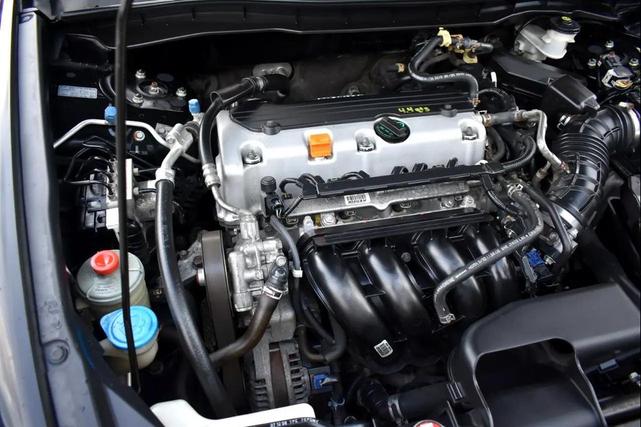 Photo of 2009 Crystal Black Pearl Honda Accord