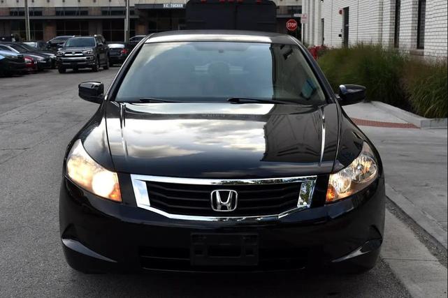 Photo of 2009 Crystal Black Pearl Honda Accord