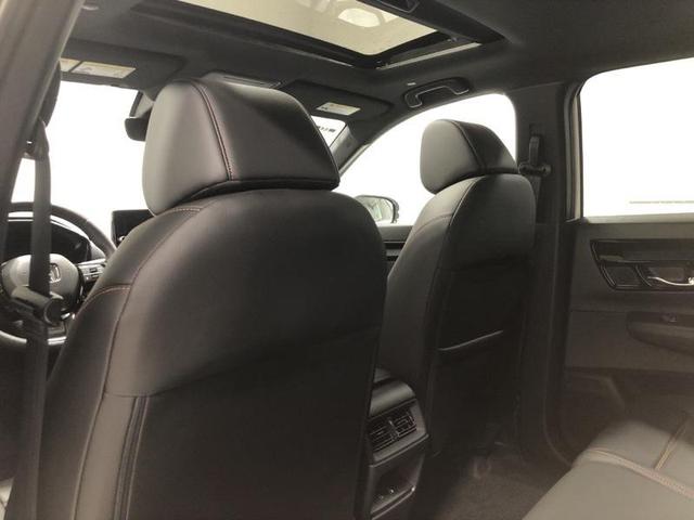 Photo of 2026 Platinum White Pearl Honda CR-V Hybrid