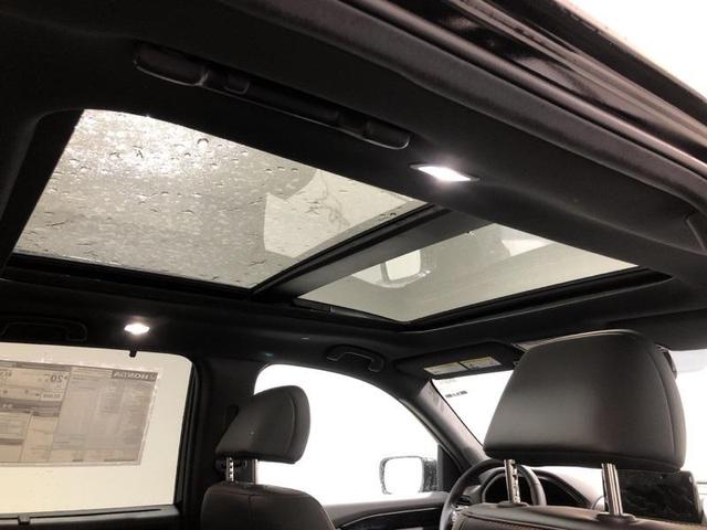 Photo of 2025 Crystal Black Pearl Honda Pilot