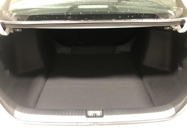 Photo of 2025 Platinum White Pearl Honda Accord