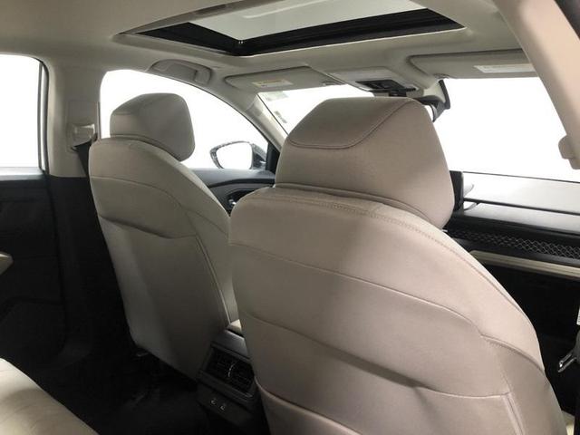 Photo of 2025 Platinum White Pearl Honda Accord