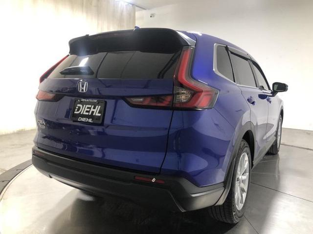 Photo of 2025 sparkle silver metallic Honda CR-V