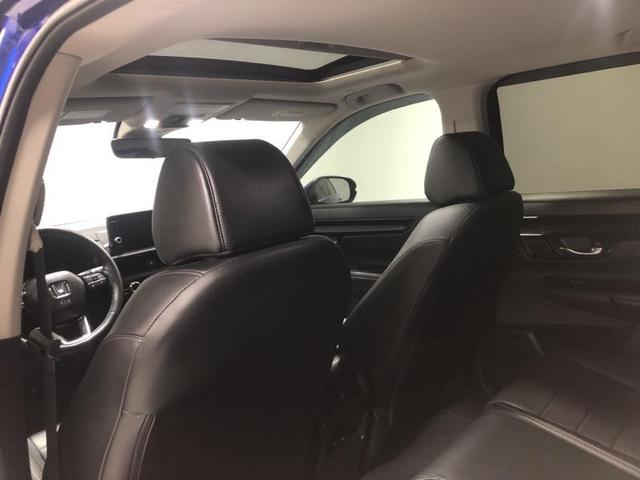 Photo of 2025 sparkle silver metallic Honda CR-V