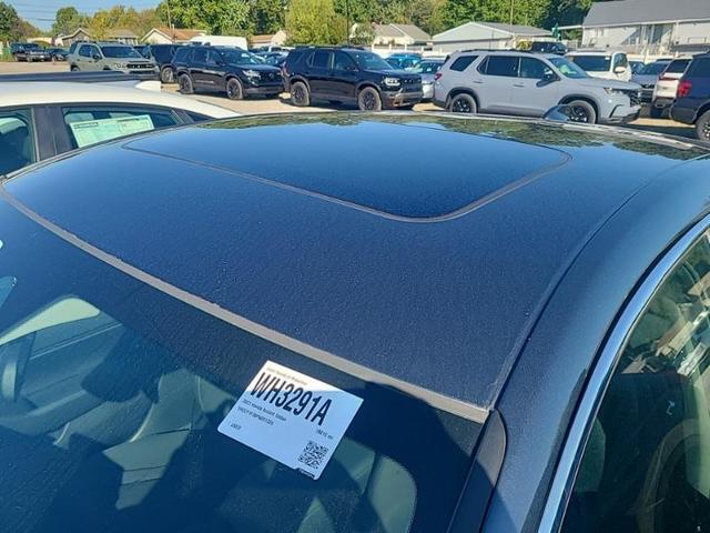 Photo of 2023 Meteorite Gray Metallic Honda Accord